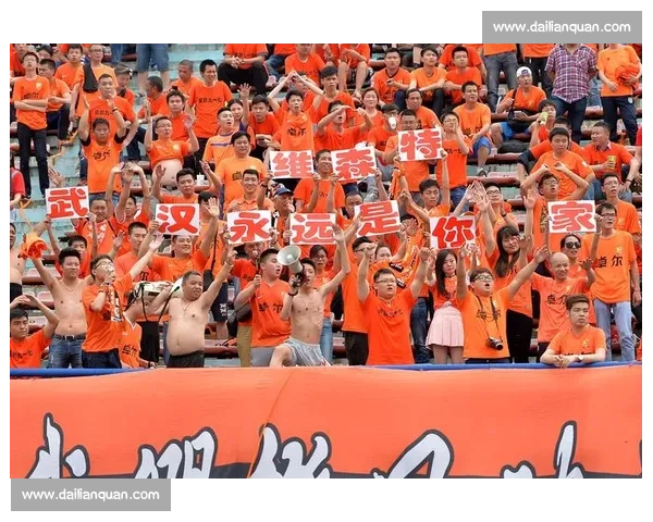 南宁篮球赛精彩对决引燃全城球迷热情现场报道