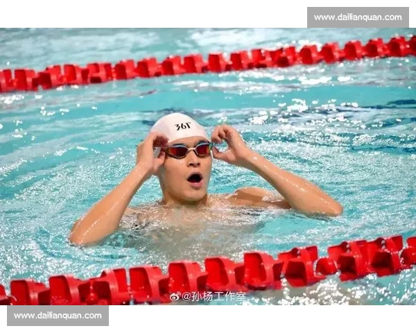 孙杨蛙泳精彩表现再创佳绩 激烈对决展现世界级实力 孙杨蛙泳精彩表现再创佳绩 激烈对决展现世界级实力